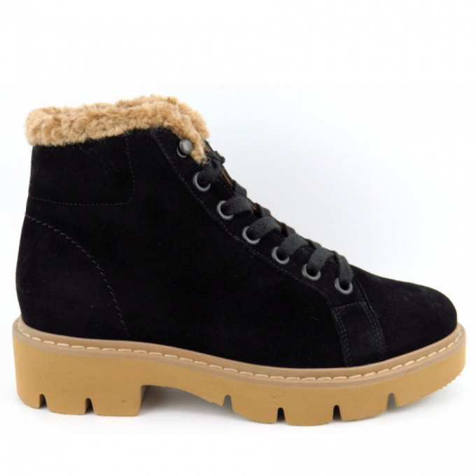 Paul Green Soft Suede black Stiefelette in Schwarz