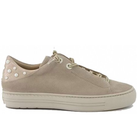 Paul Green in beige